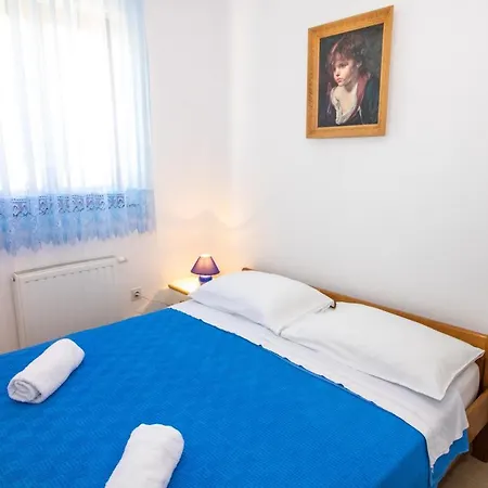 Apartment Bozica With Terrace