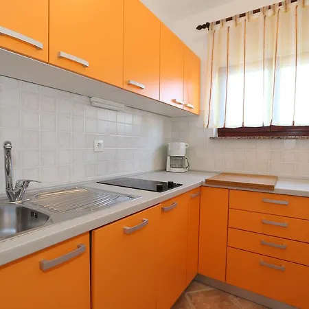 Bozica With Terrace Apartment *