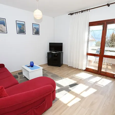 Bozica With Terrace * Baska (Krk)